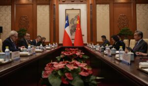 China reafirma lazos con Chile