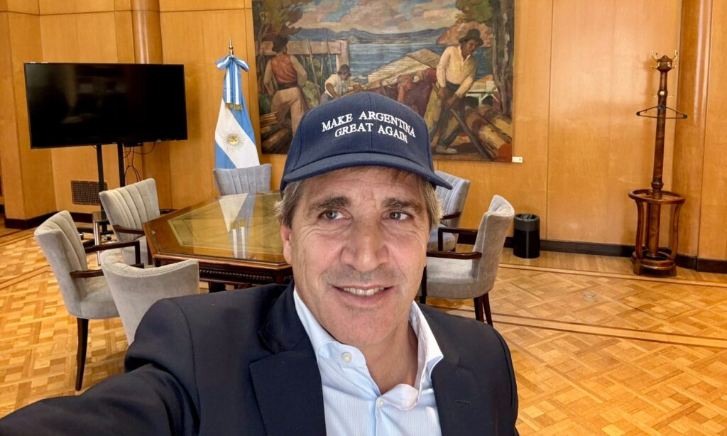 Ministro de Argentina lanza criticas hacia gobierno de Chile