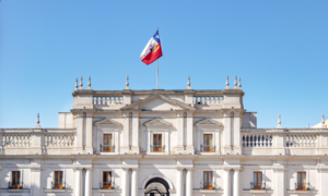 Actividad económica de Chile creció un 2,6% en 2024, impulsada por exportaciones y consumo